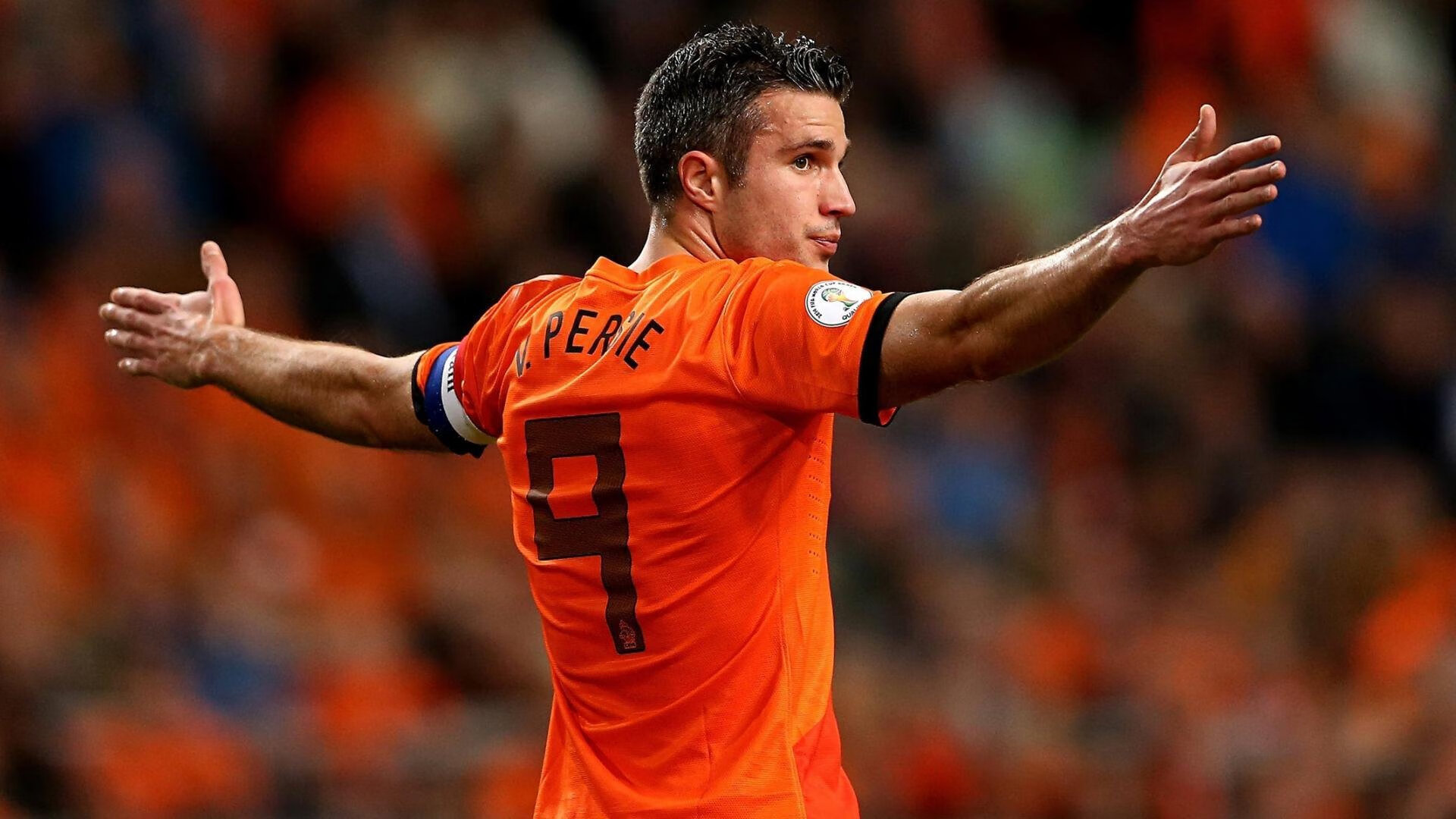 赛段内幕揭秘：车手如何逐渐破解赛道难题？，赛道教程